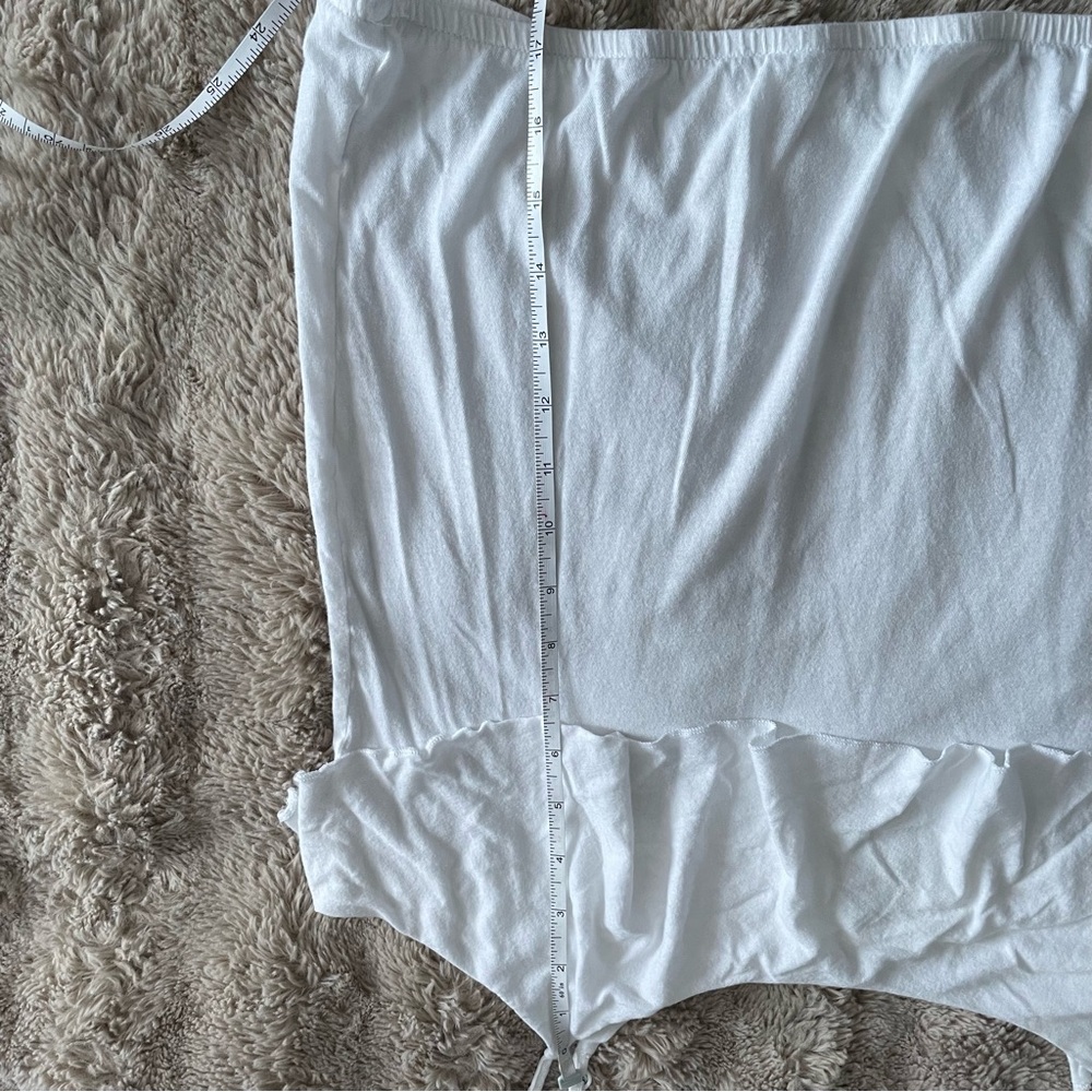 Old Navy Ruffle Tank Top - Picture 5 of 7